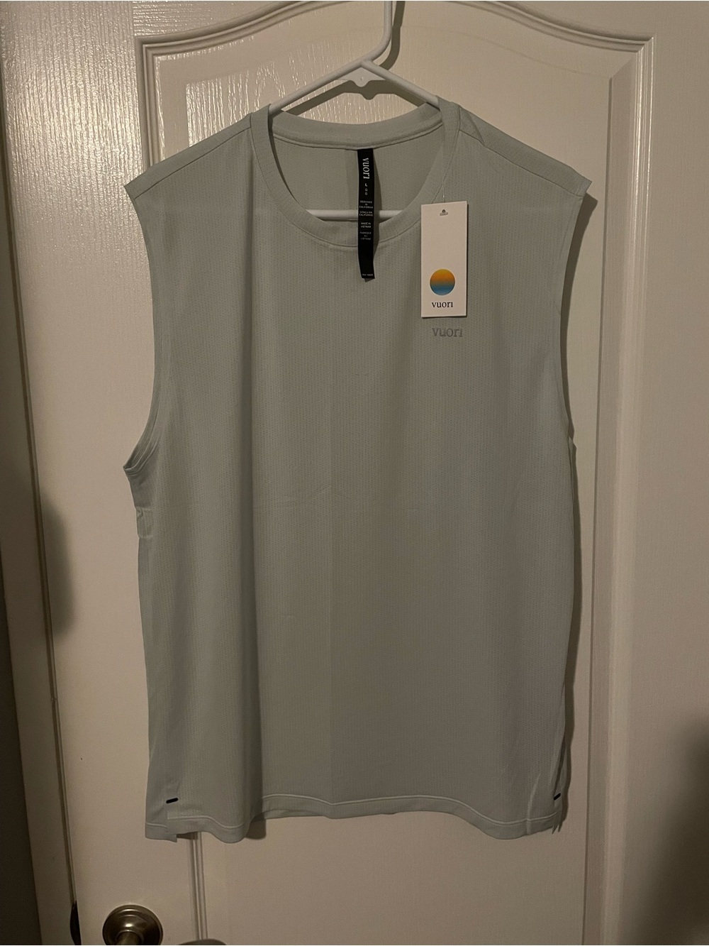 Vuori Men's Sleeveless Performance Tank - Sage Green